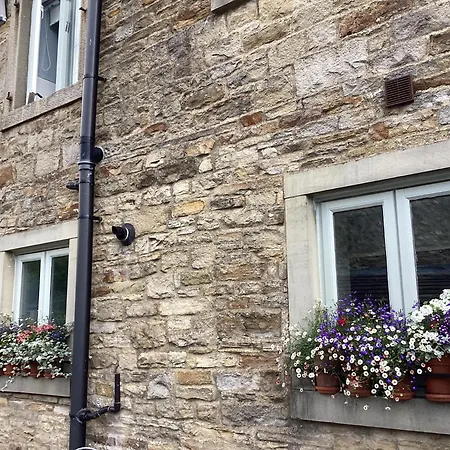 Old Hall Croft Barn Bed & Breakfast Gargrave